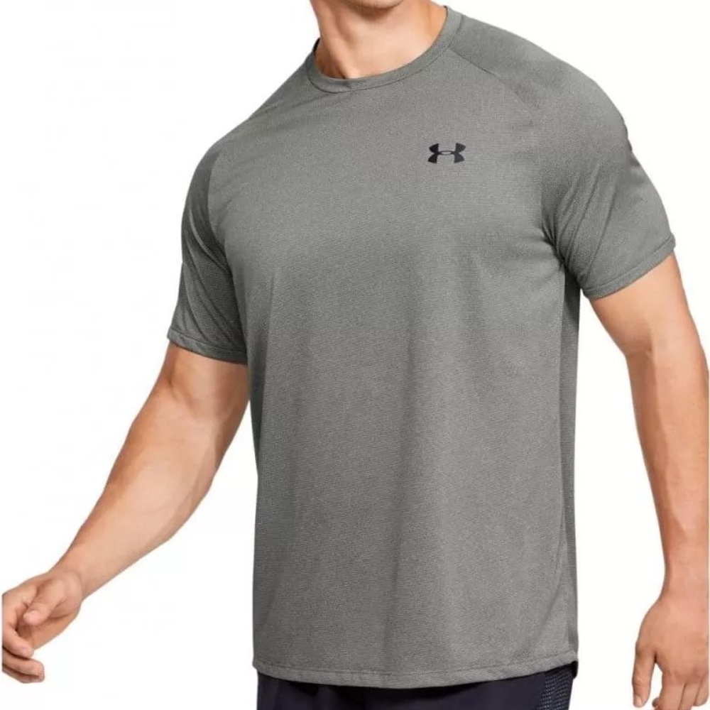 Underarmour men’s grey loose fit tshirt